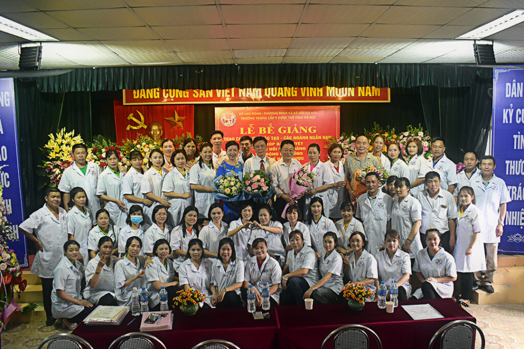 YDUOCTUETINHHANOI.EDU.VN