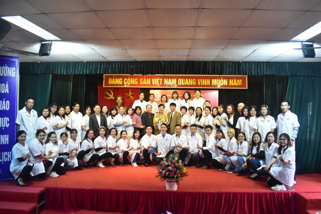 YDUOCTUETINHHANOI.EDU.VN