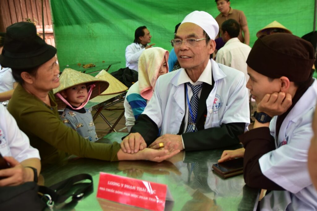 YDUOCTUETINHHANOI.EDU.VN