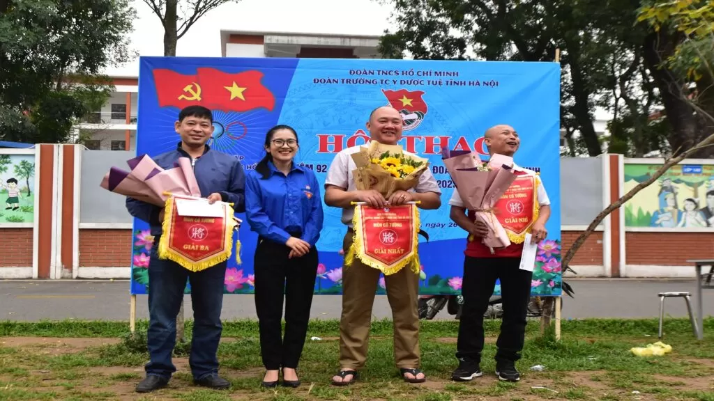 YDUOCTUETINHHANOI.EDU.VN