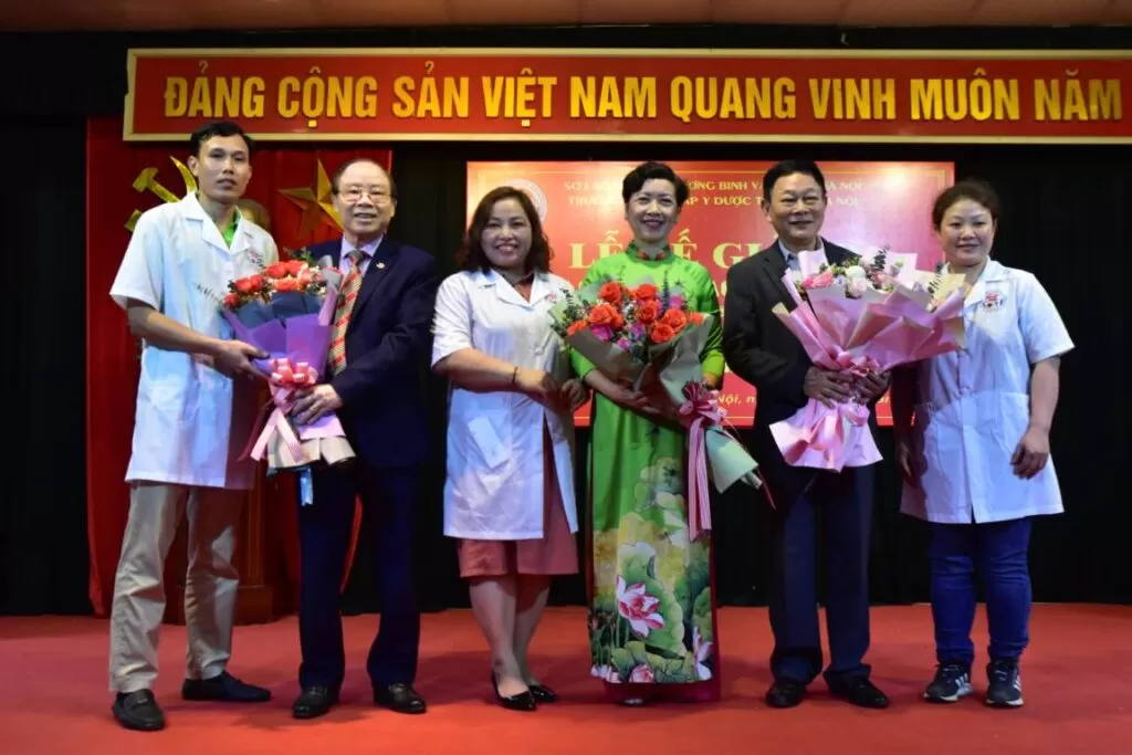 YDUOCTUETINHHANOI.EDU.VN