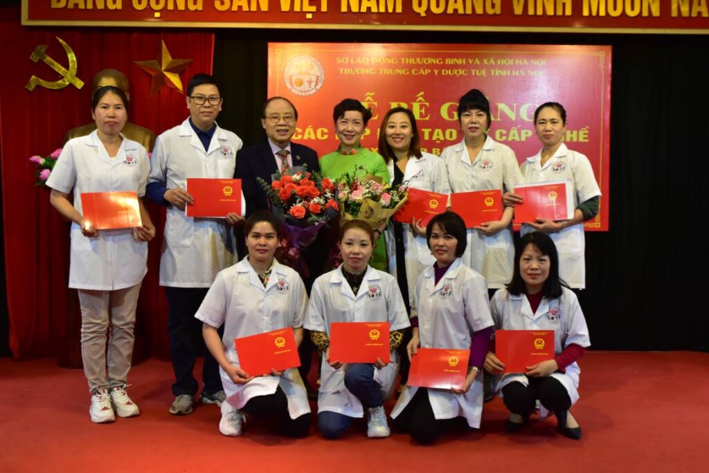 YDUOCTUETINHHANOI.EDU.VN