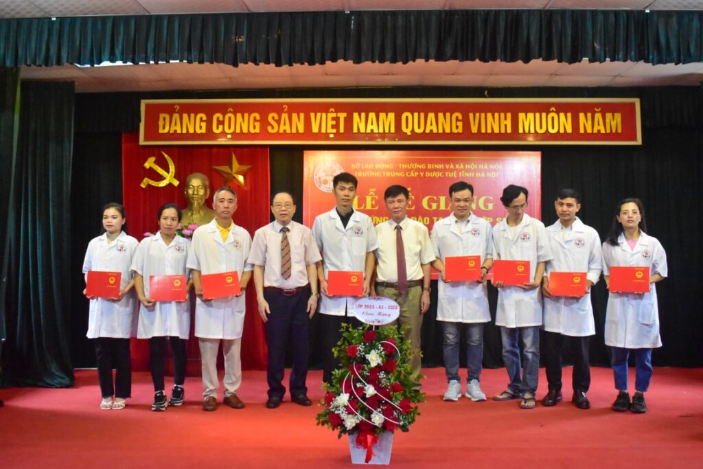 YDUOCTUETINHHANOI.EDU.VN