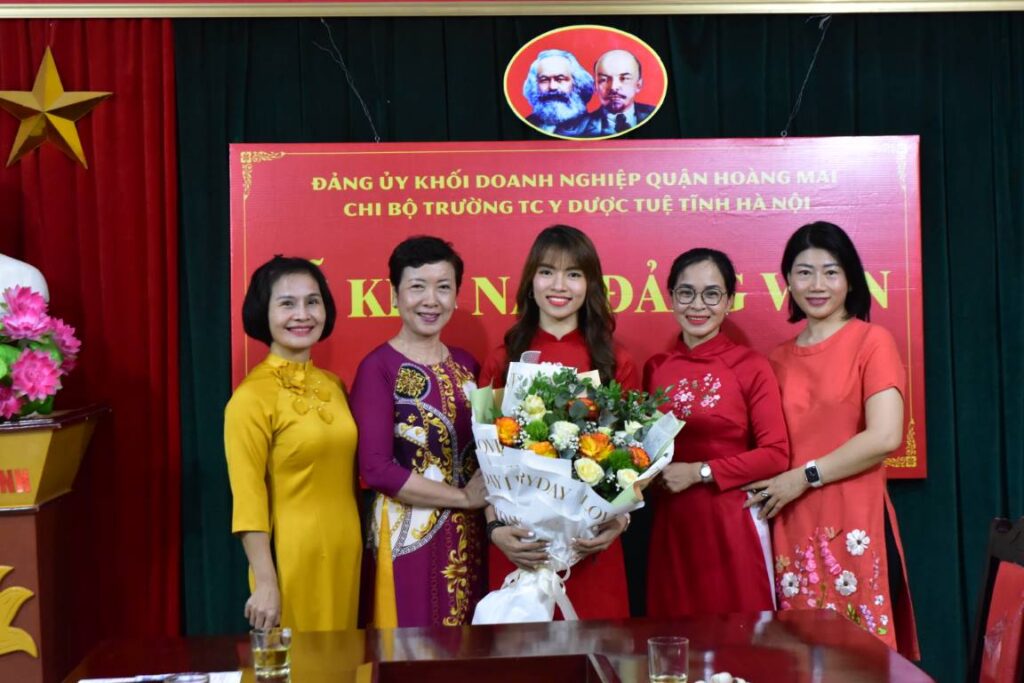 YDUOCTUETINHHANOI.EDU.VN