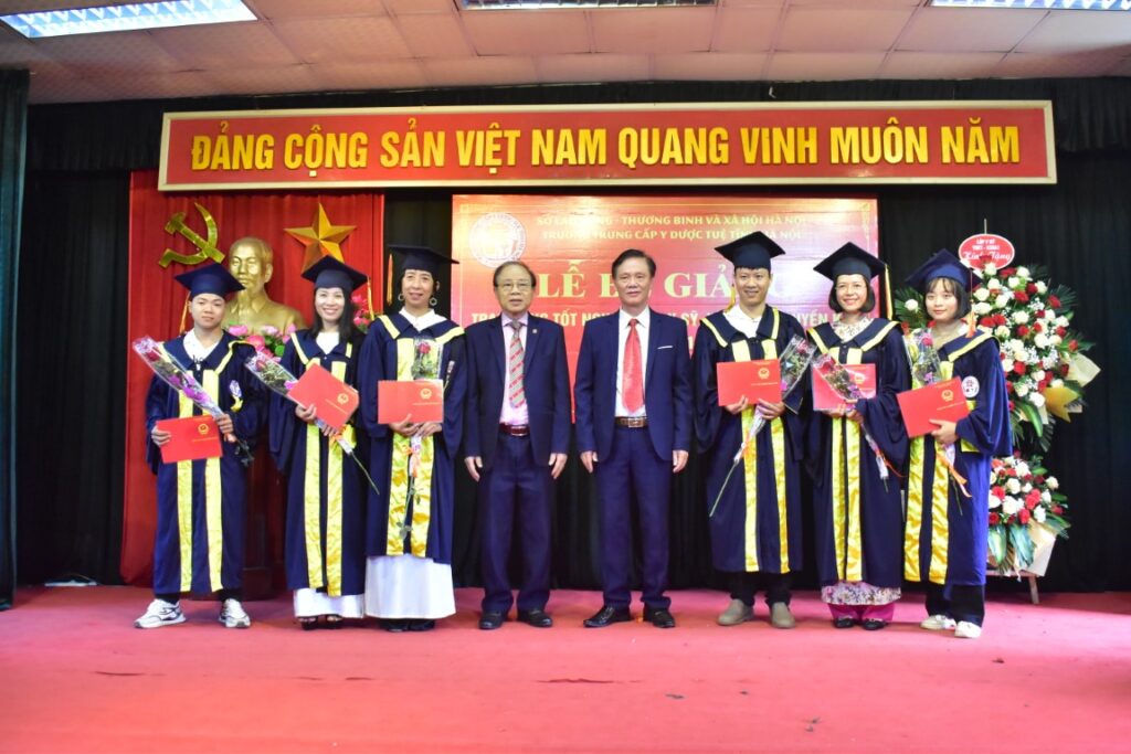 YDUOCTUETINHHANOI.EDU.VN