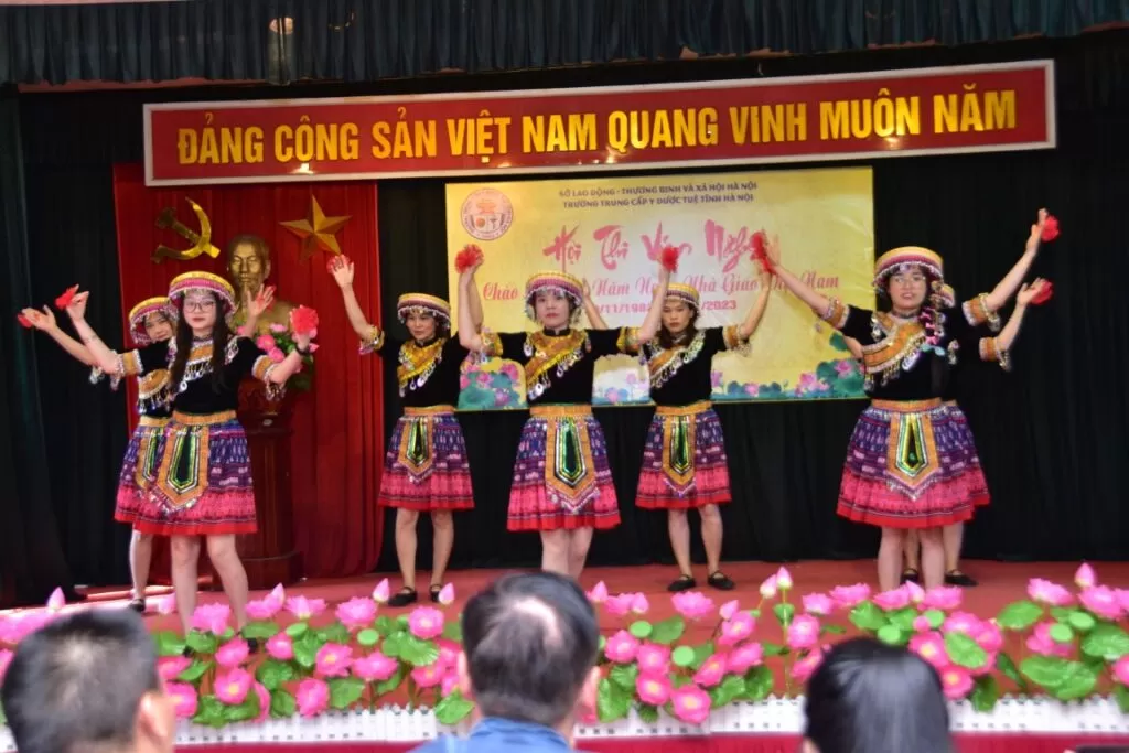 YDUOCTUETINHHANOI.EDU.VN