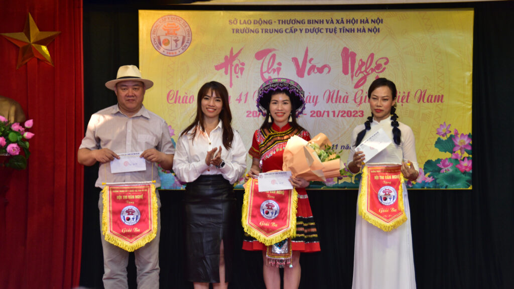YDUOCTUETINHHANOI.EDU.VN