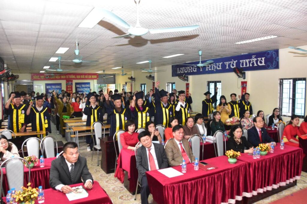 YDUOCTUETINHHANOI.EDU.VN