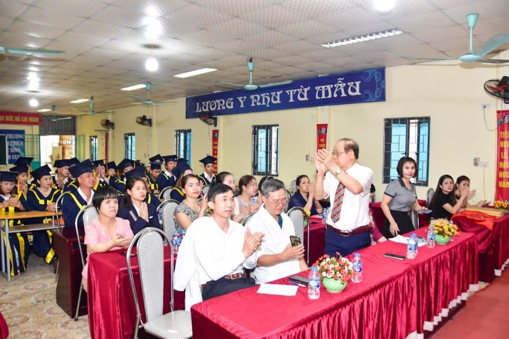 YDUOCTUETINHHANOI.EDU.VN