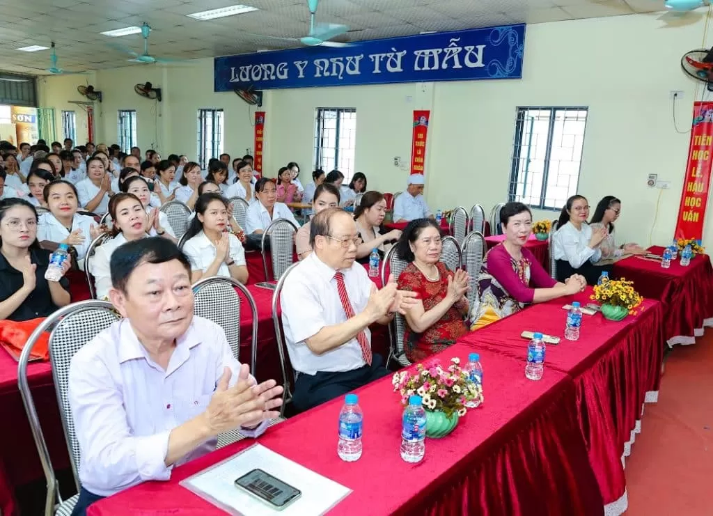 YDUOCTUETINHHANOI.EDU.VN